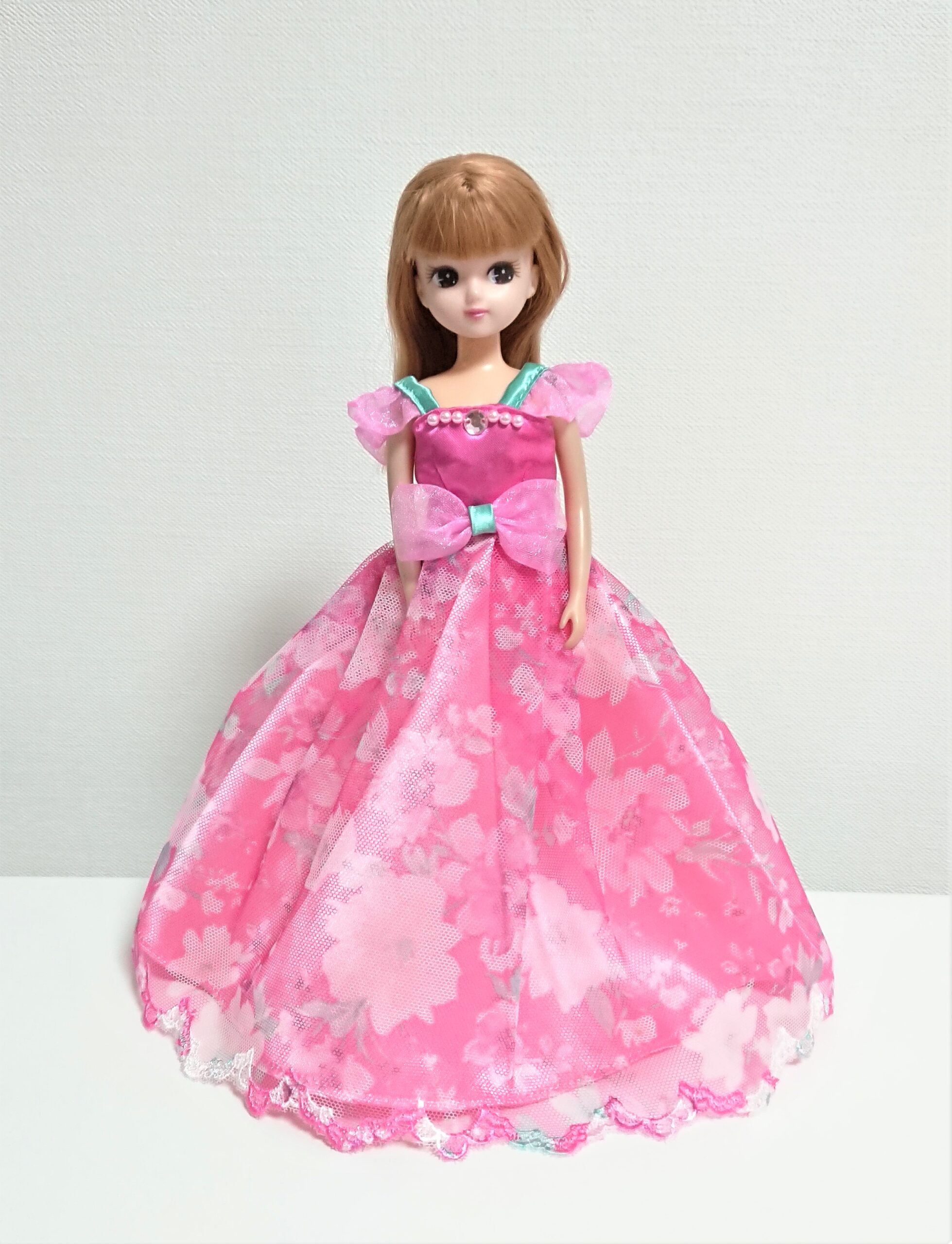 リカちゃん用ドレス／濃ピンク花柄／ハンドメイド／22cmドール服